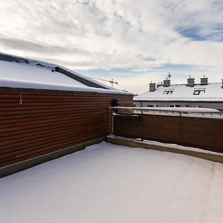 Janki Bryla Two-level By Bookinghost グディニャ