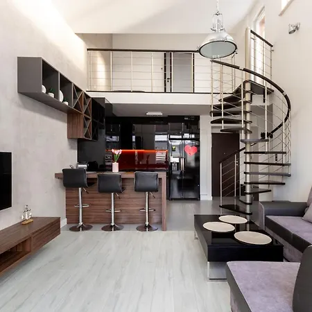 Janki Bryla Two-level By Bookinghost