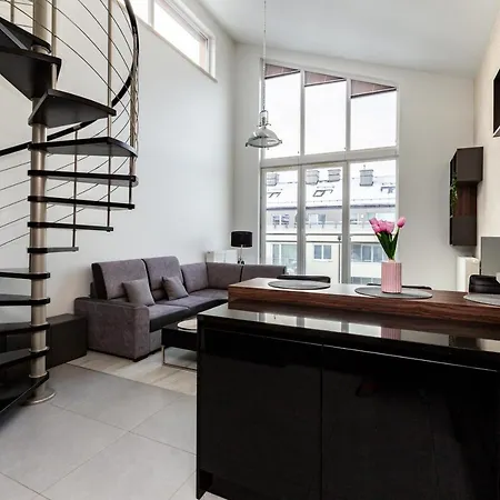 Janki Bryla Two-level By Bookinghost アパート