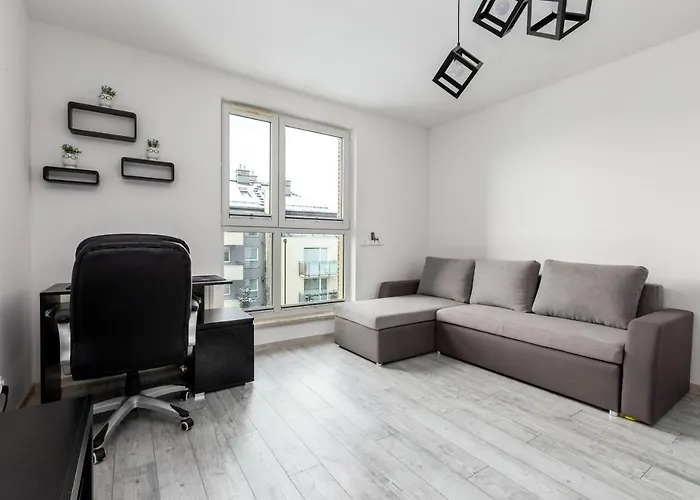 Janki Bryla Two-level By Bookinghost